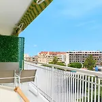 Center Of Cannes